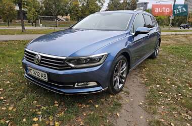 Універсал Volkswagen Passat 2014 в Києві