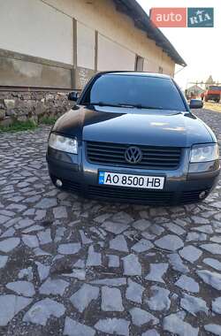Седан Volkswagen Passat 2003 в 