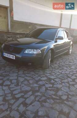 Седан Volkswagen Passat 2003 в 