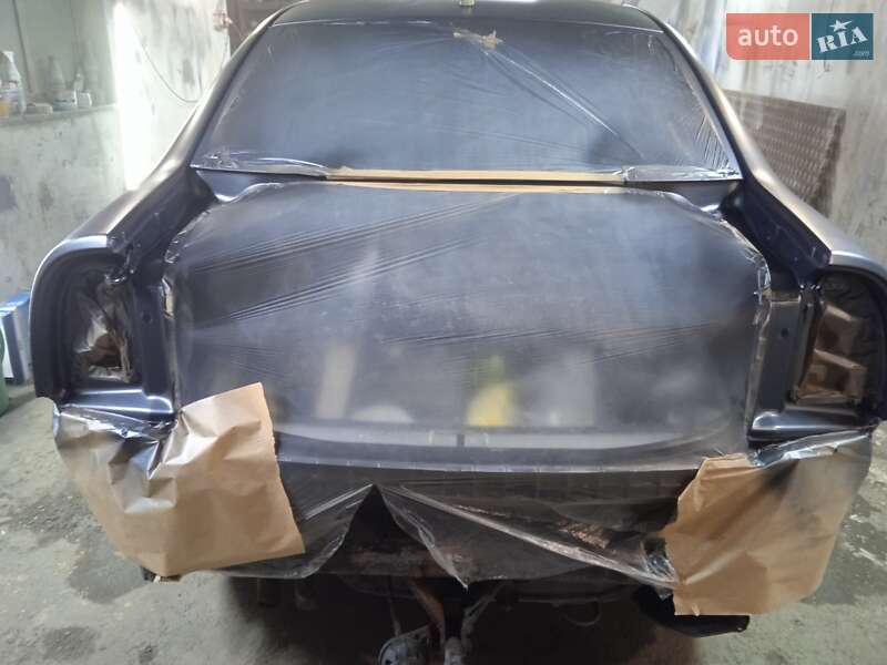 Седан Volkswagen Passat 2003 в Виноградове