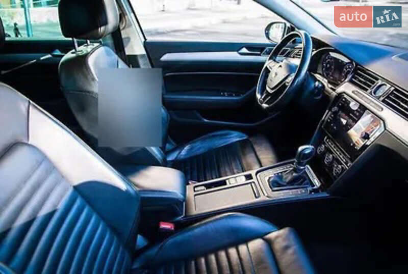 Універсал Volkswagen Passat 2017 в Дніпрі