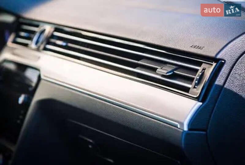 Універсал Volkswagen Passat 2017 в Дніпрі