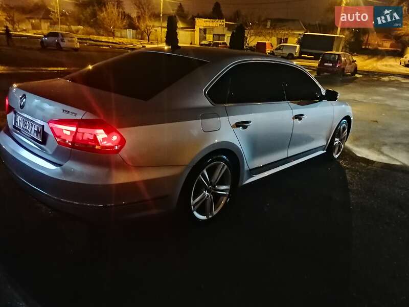 Седан Volkswagen Passat 2014 в Харькове фото 6 Седан Volkswagen Passat 2014 в Харькове