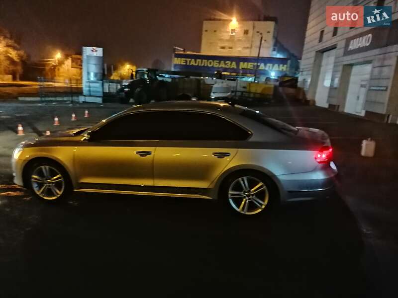 Седан Volkswagen Passat 2014 в Харькове фото 7 Седан Volkswagen Passat 2014 в Харькове