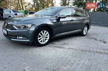 Универсал Volkswagen Passat 2016 в Тернополе