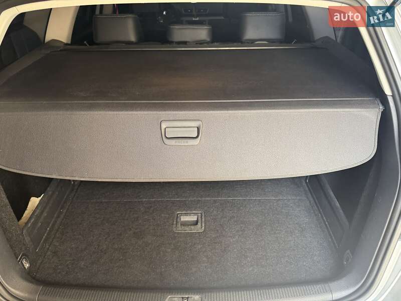 Універсал Volkswagen Passat 2012 в Херсоні