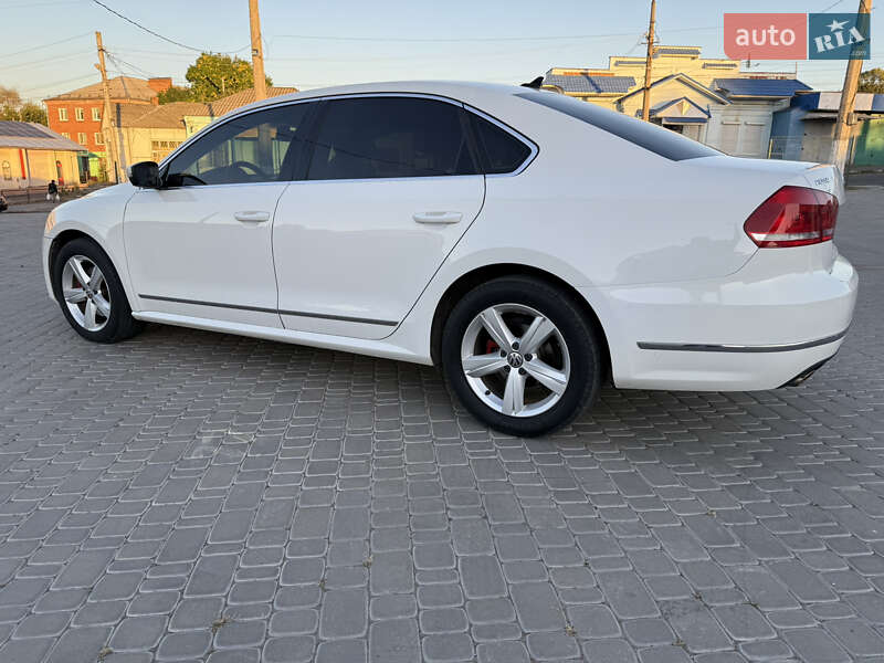 Седан Volkswagen Passat 2013 в Первомайске