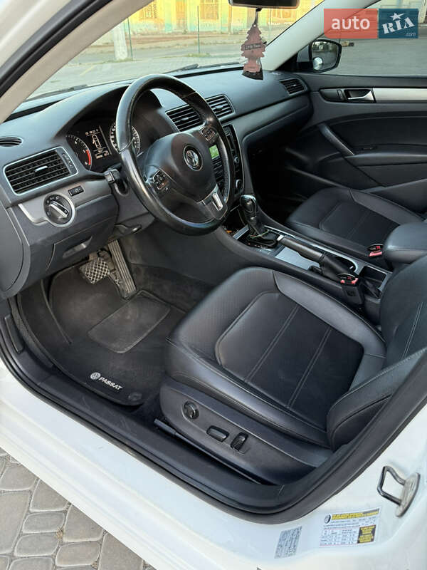 Седан Volkswagen Passat 2013 в Первомайске