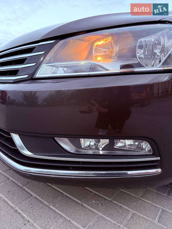 Универсал Volkswagen Passat 2013 в Радехове