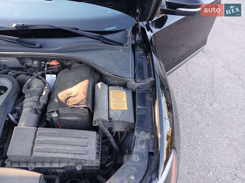 Седан Volkswagen Passat 2013 в Чернигове