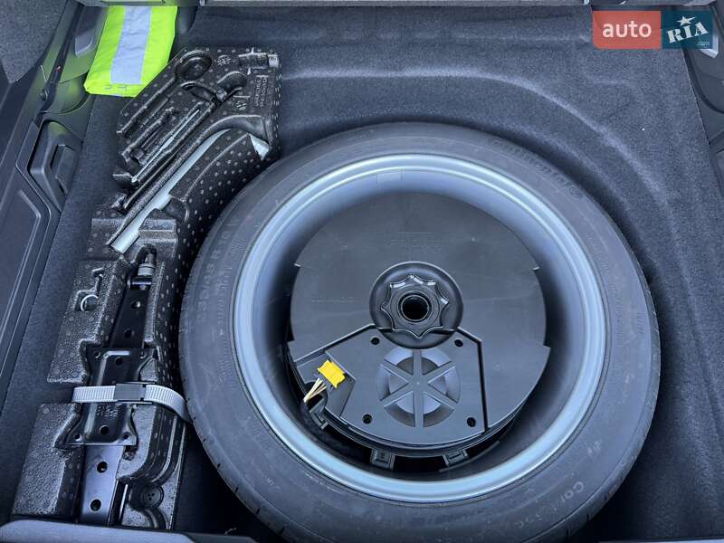 Универсал Volkswagen Passat 2019 в Луцке