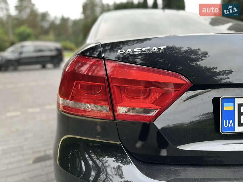 Седан Volkswagen Passat 2012 в Шепетовке
