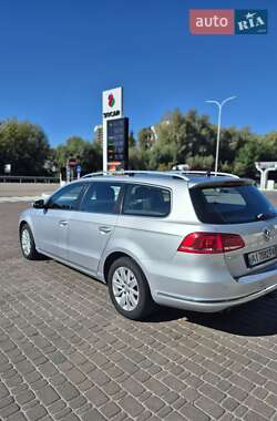 Універсал Volkswagen Passat 2011 в 