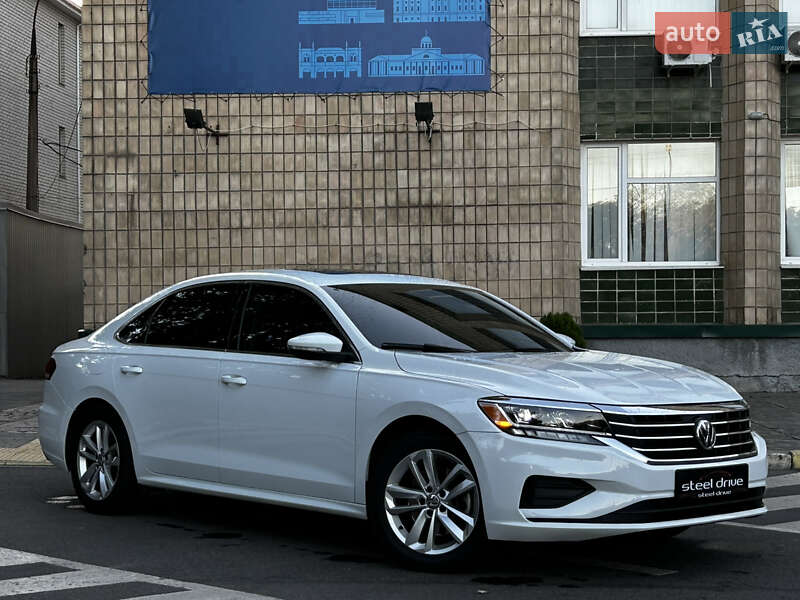 Volkswagen Passat 2021