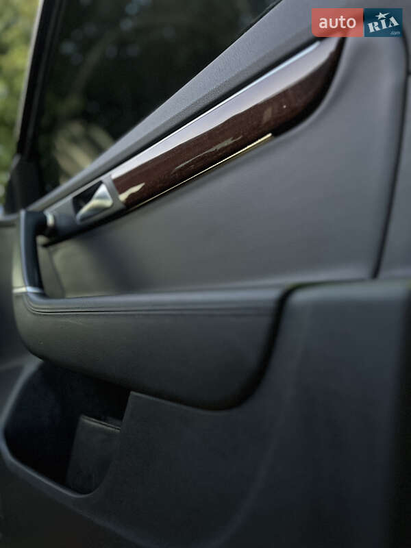 Универсал Volkswagen Passat 2011 в Косове