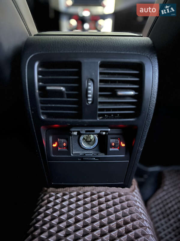 Универсал Volkswagen Passat 2011 в Косове