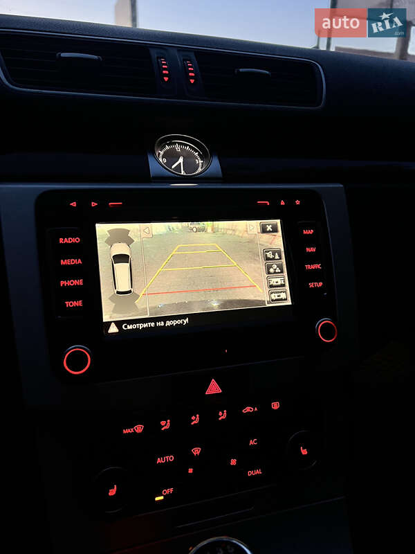 Универсал Volkswagen Passat 2011 в Косове