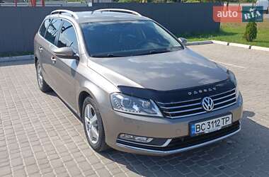 Универсал Volkswagen Passat 2011 в Винниках