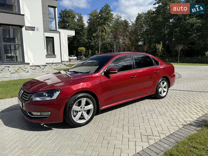Седан Volkswagen Passat 2015 в Києві