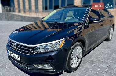 Седан Volkswagen Passat 2018 в Виннице