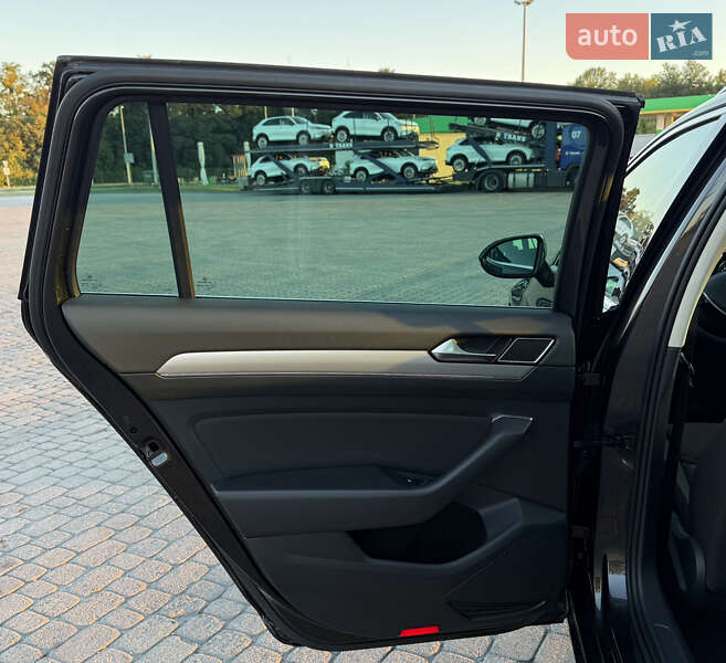 Универсал Volkswagen Passat 2018 в Радивилове