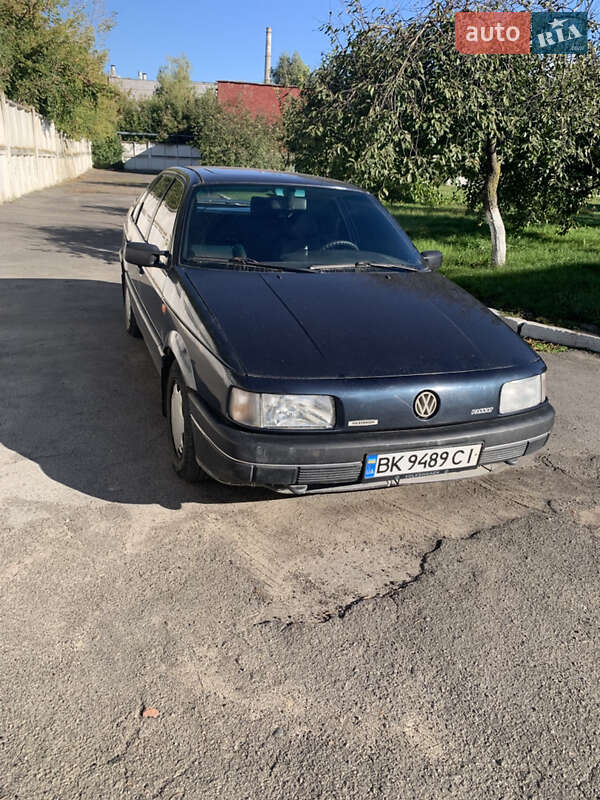 Volkswagen Passat 1992