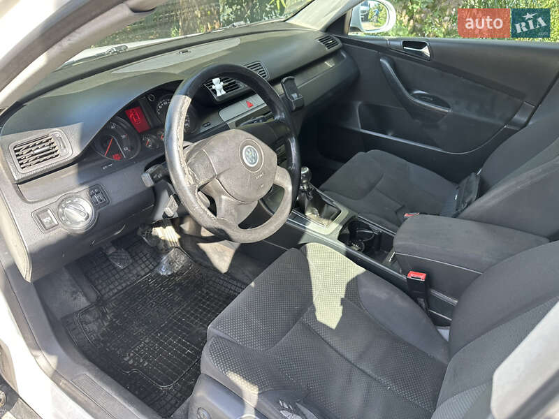 Универсал Volkswagen Passat 2006 в Умани