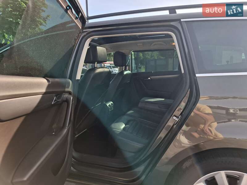 Универсал Volkswagen Passat 2012 в Луцке фото 7 Универсал Volkswagen Passat 2012 в Луцке