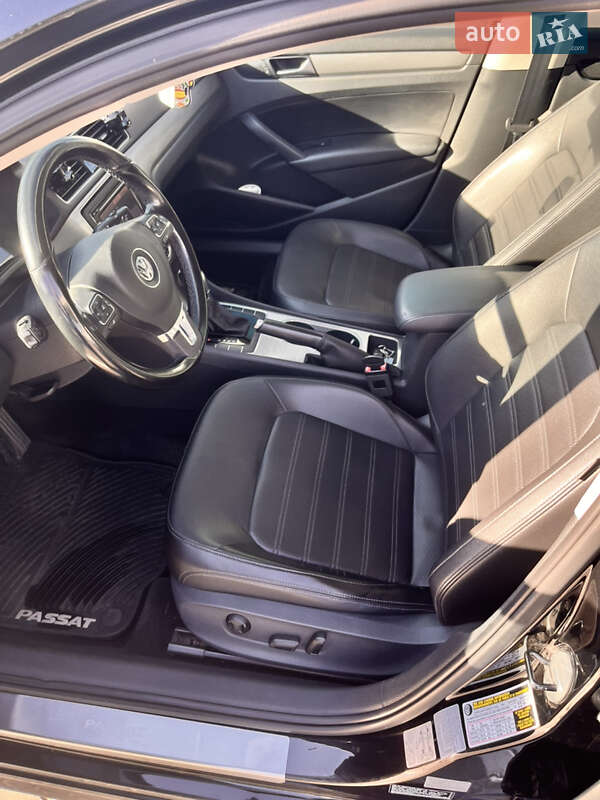 Седан Volkswagen Passat 2014 в Днепре фото 27 Седан Volkswagen Passat 2014 в Днепре