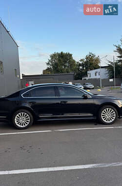 Седан Volkswagen Passat 2016 в 
