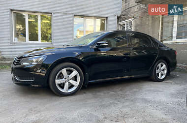 Седан Volkswagen Passat 2014 в Харькове