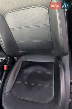 Седан Volkswagen Passat 2012 в 