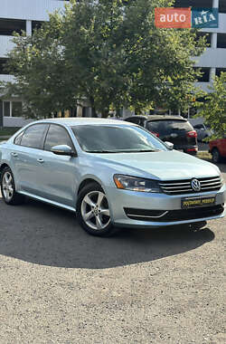 Седан Volkswagen Passat 2012 в Полтаве