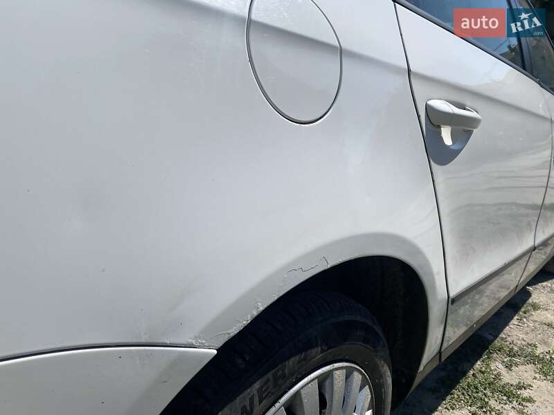 Универсал Volkswagen Passat 2006 в Шепетовке