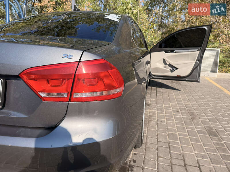 Седан Volkswagen Passat 2013 в Днепре фото 10 Седан Volkswagen Passat 2013 в Днепре