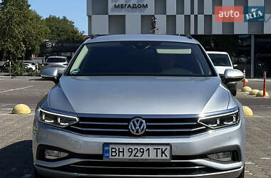 Volkswagen Passat 2020
