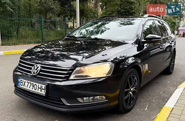 Універсал Volkswagen Passat 2013 в Києві