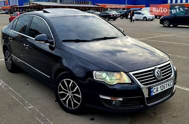 Седан Volkswagen Passat 2008 в Кропивницком