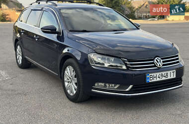 Универсал Volkswagen Passat 2012 в 