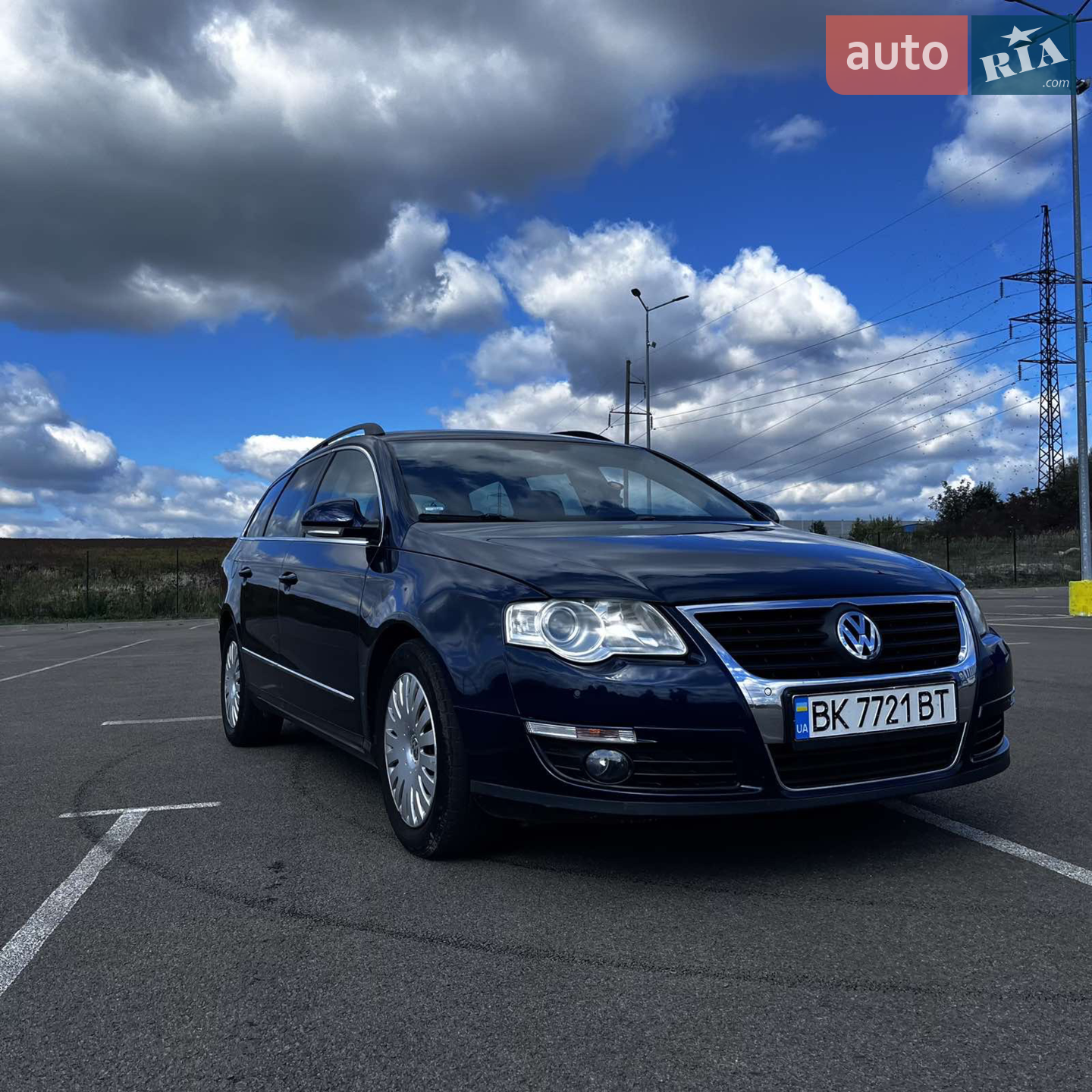 2010 Volkswagen Passat - мініатюра 2