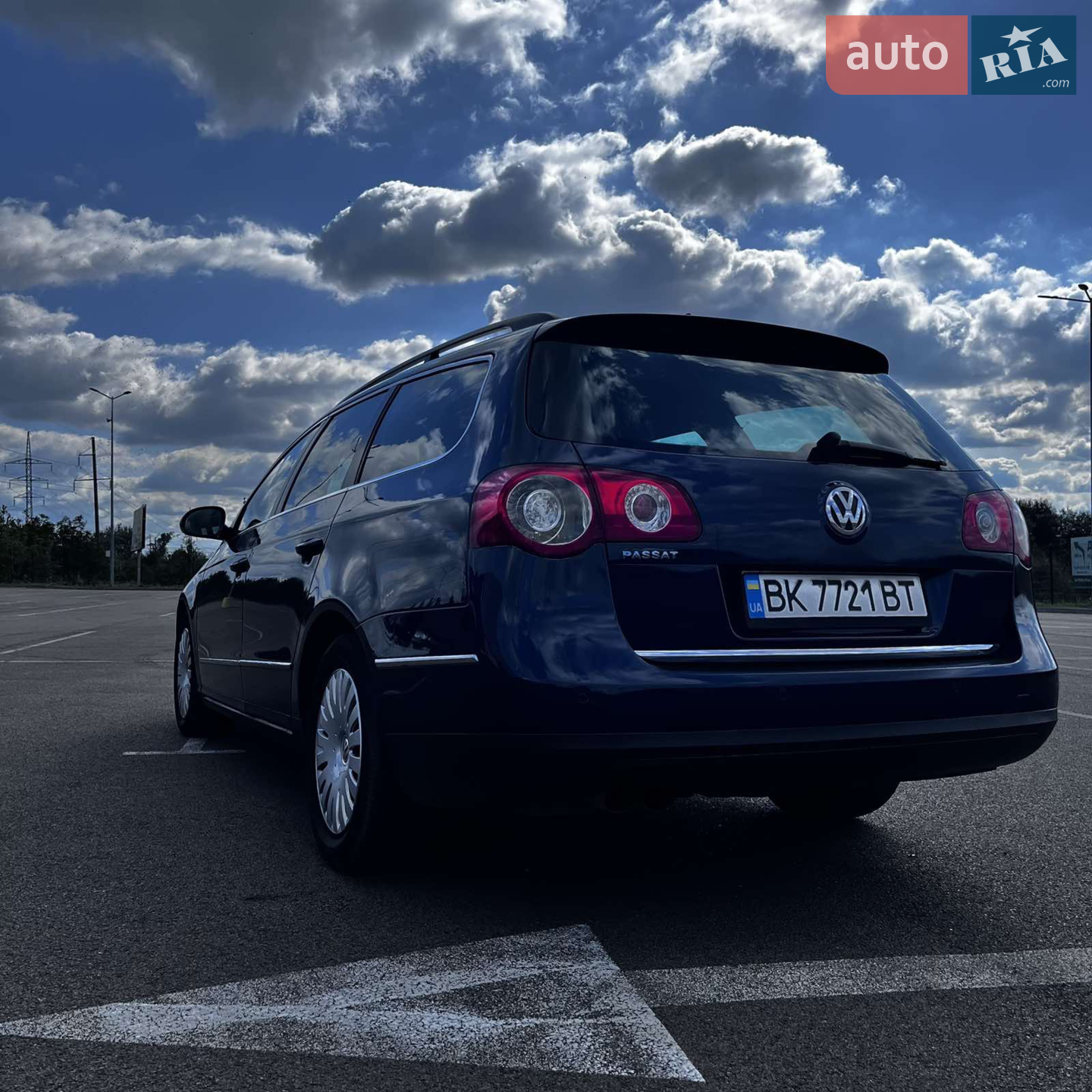 2010 Volkswagen Passat - мініатюра 5