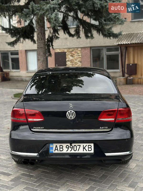 Седан Volkswagen Passat 2011 в Виннице