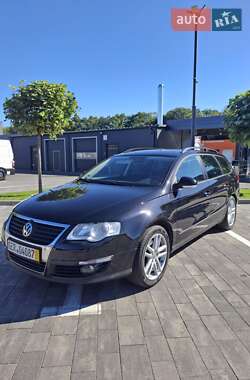 Универсал Volkswagen Passat 2010 в Луцке