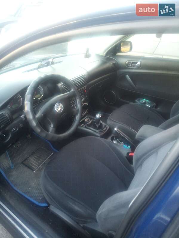 Универсал Volkswagen Passat 2002 в Житомире фото 5 Универсал Volkswagen Passat 2002 в Житомире