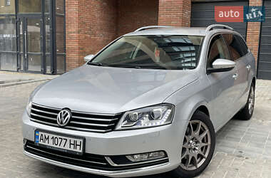 Универсал Volkswagen Passat 2011 в Житомире