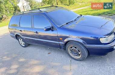 Универсал Volkswagen Passat 1994 в Львове