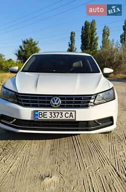 Седан Volkswagen Passat 2016 в Миколаєві
