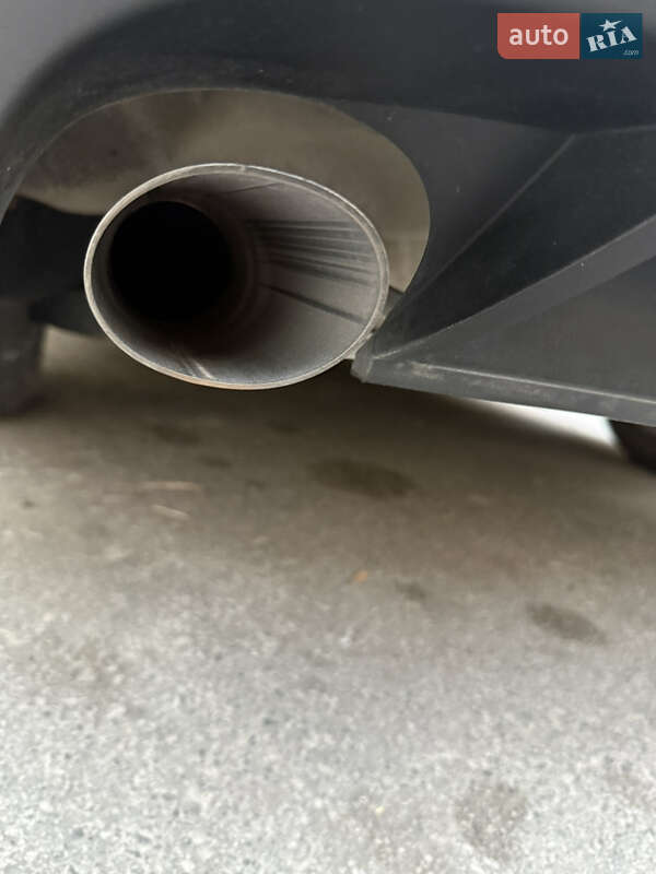 Універсал Volkswagen Passat 2013 в Івано-Франківську