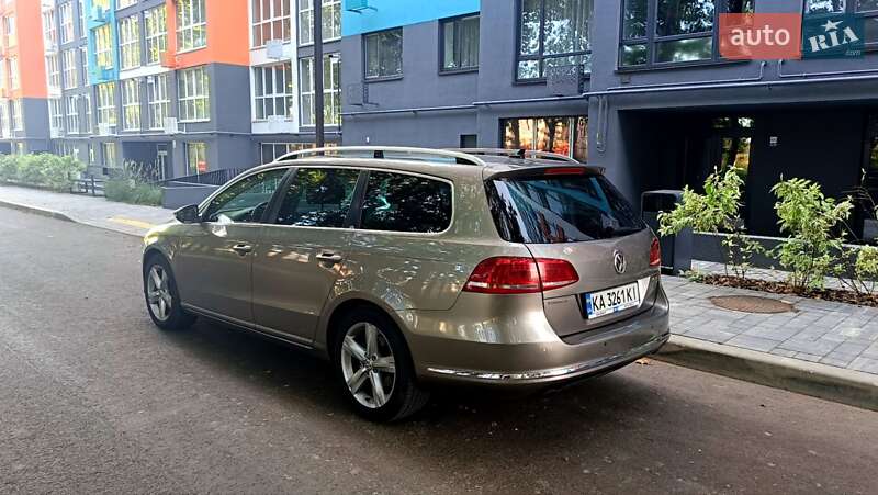 Универсал Volkswagen Passat 2012 в Чернигове