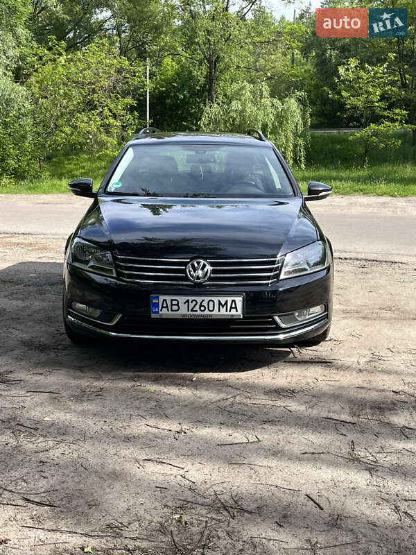 Универсал Volkswagen Passat 2011 в Казатине